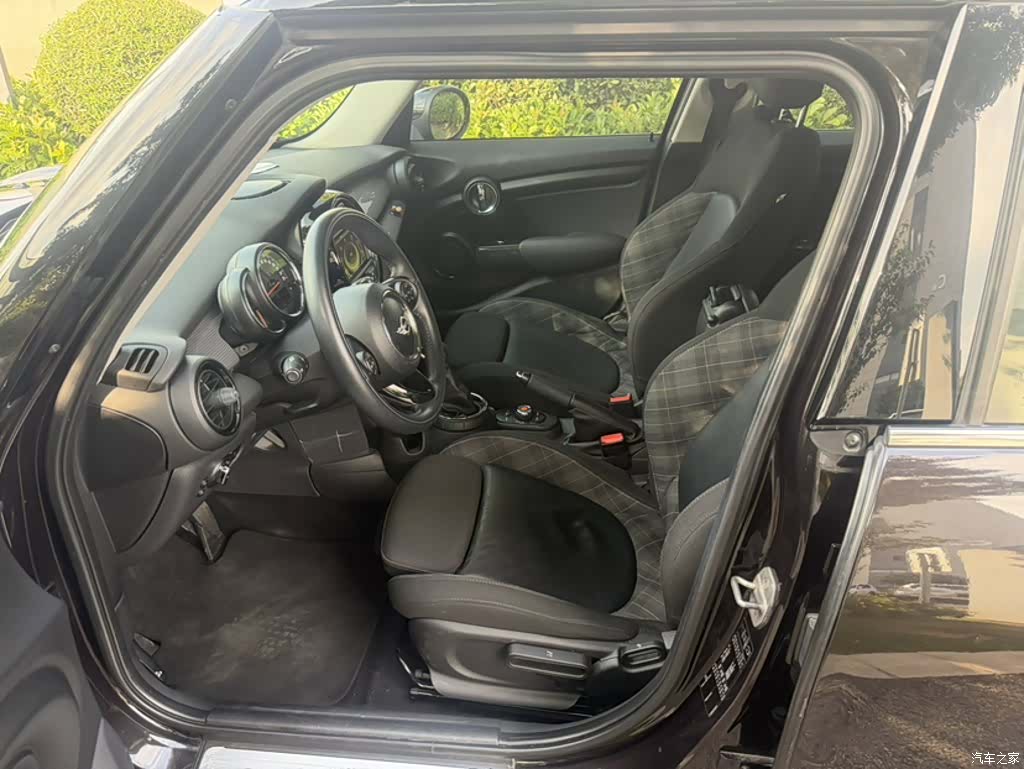 Mini Cooper, 2015 8