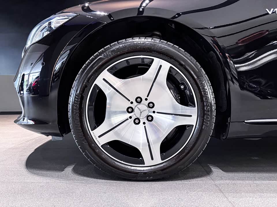 Mercedes-Benz Maybach S-class