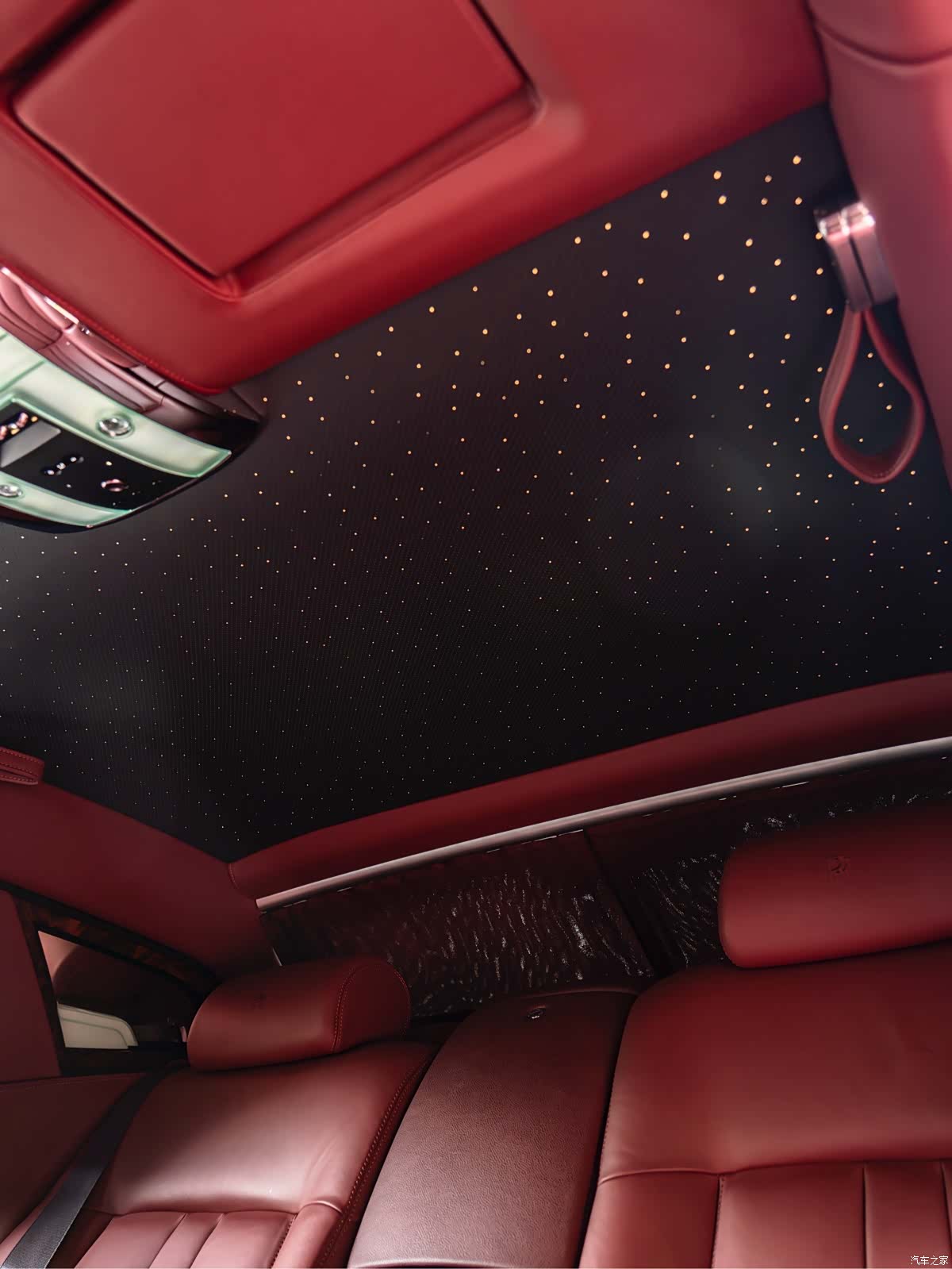 Rolls-Royce Phantom, 2016 17