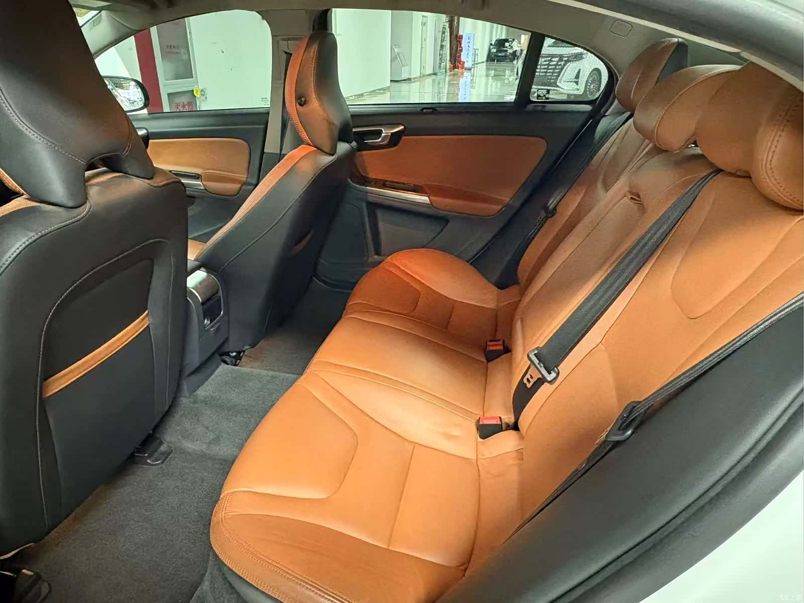Volvo S60, 2015 19