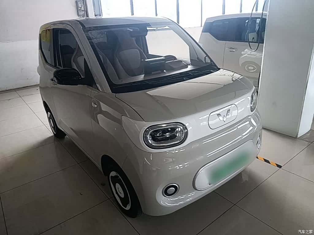 Wuling MINIEV, 2025 4