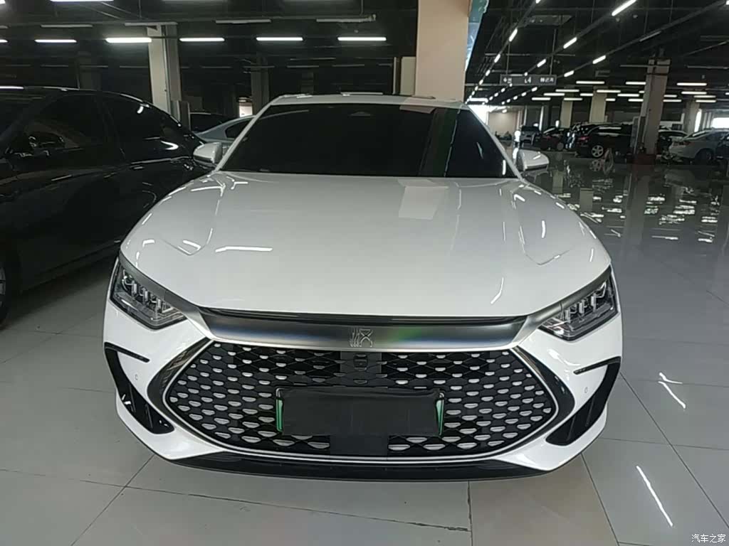 BYD Han, 2022 3