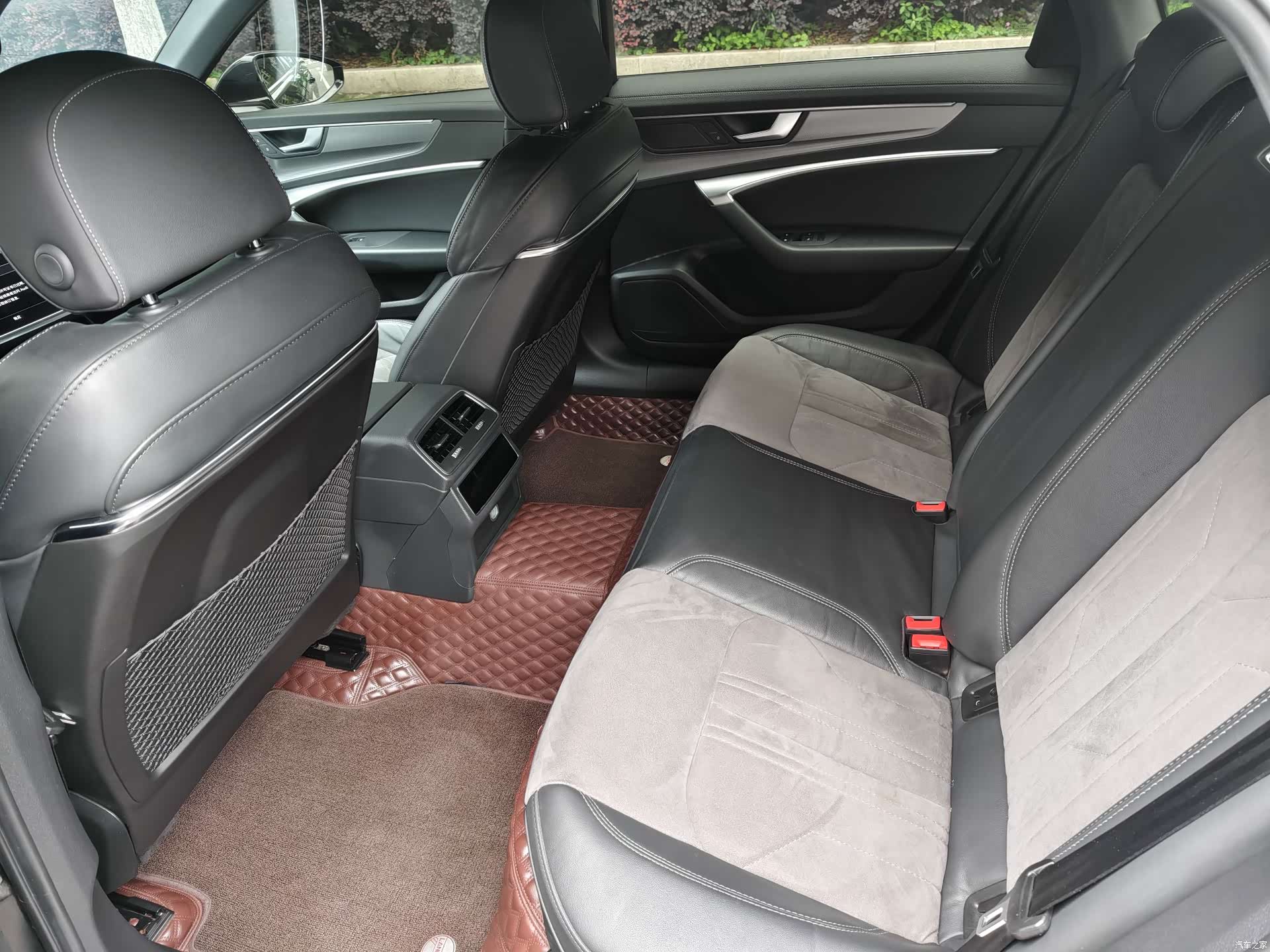 Audi A6L, 2022 19