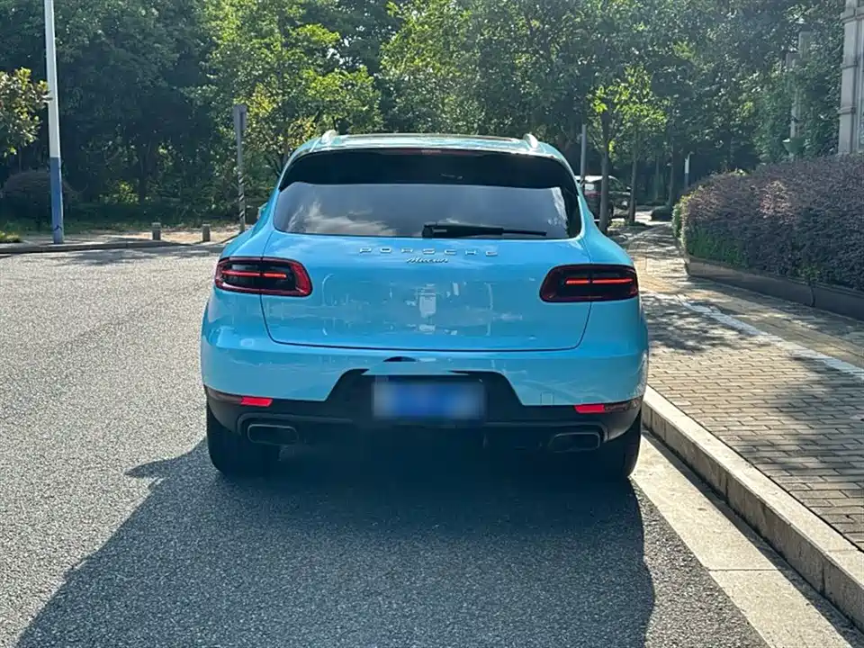 Porsche Macan