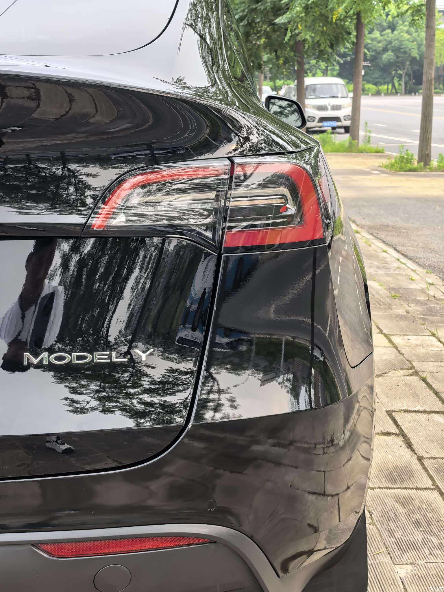 Tesla Model Y, 2021 21