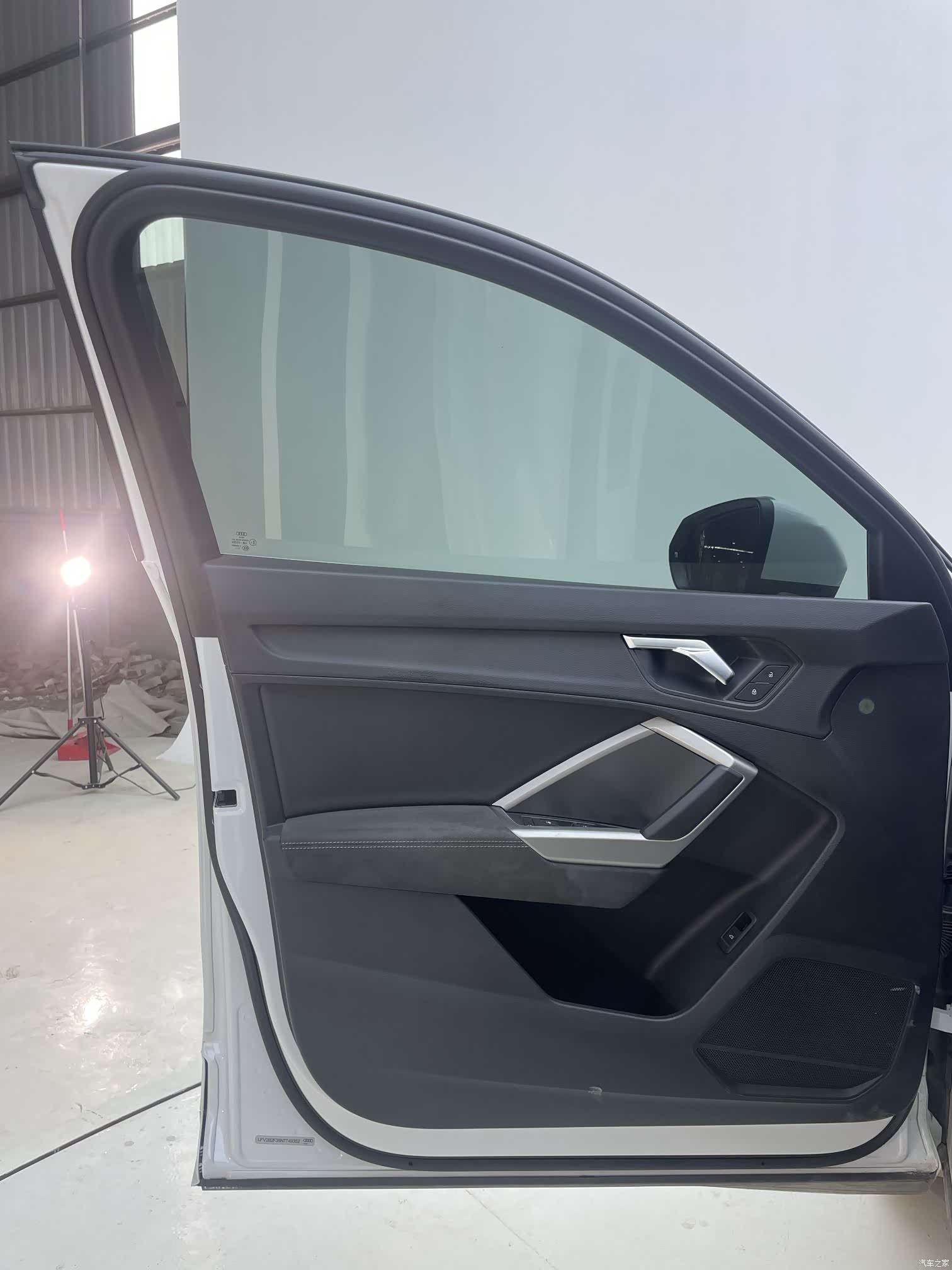 Audi Q3, 2022 14