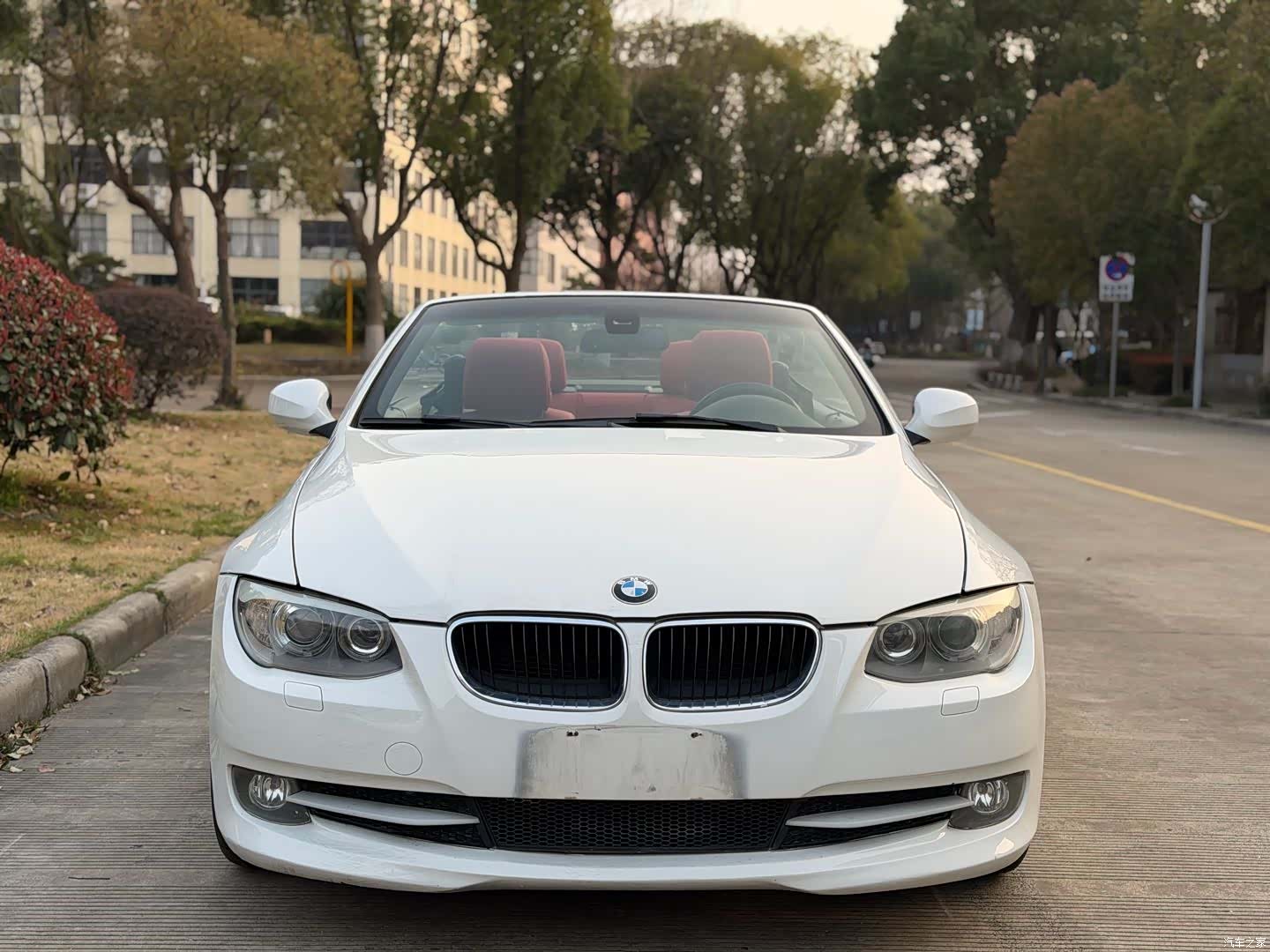BMW 3 Series, 2011 1