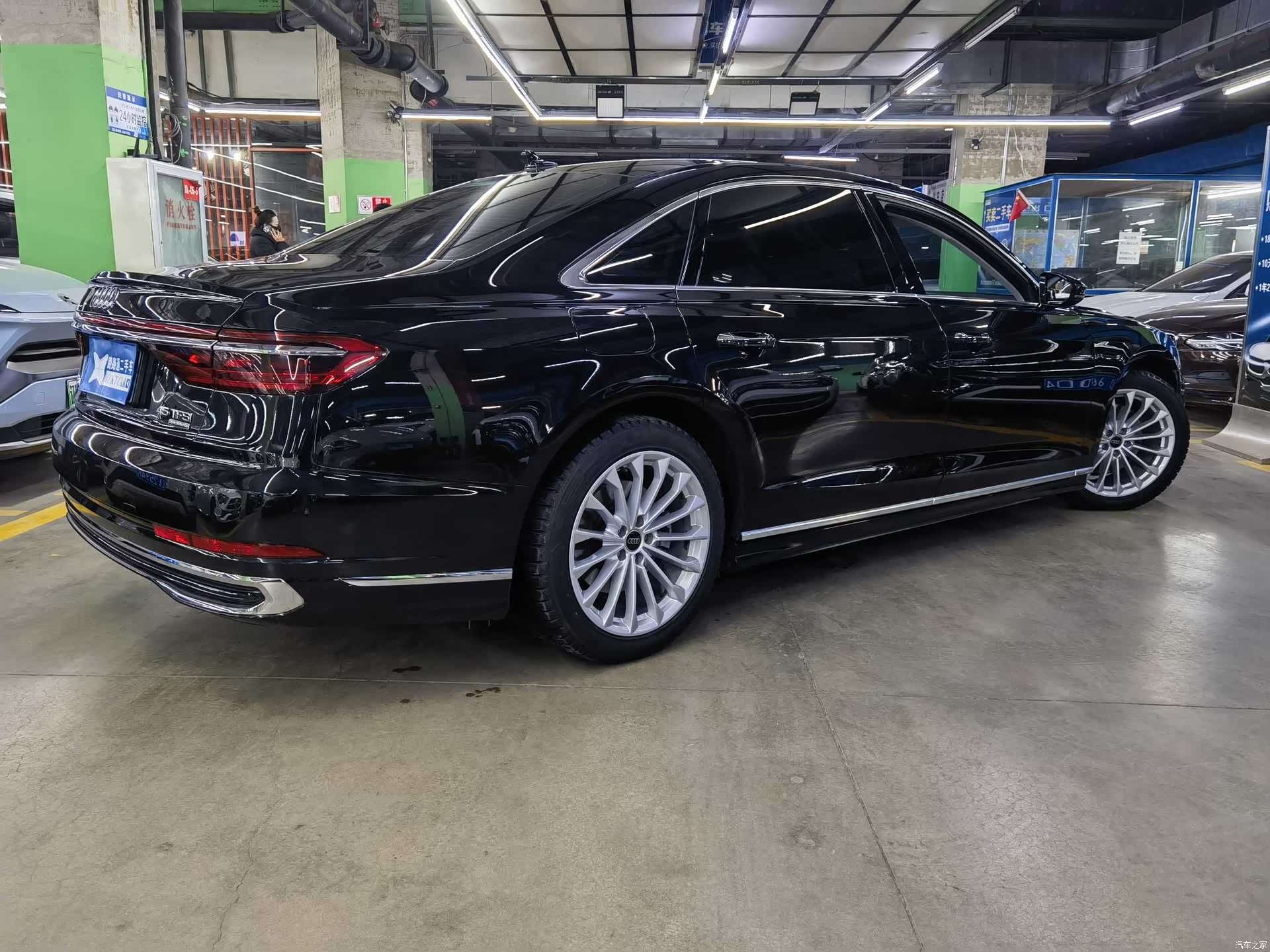 Audi A8L, 2023 6