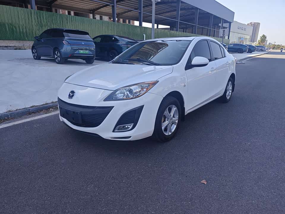 Mazda 3 star Cheng