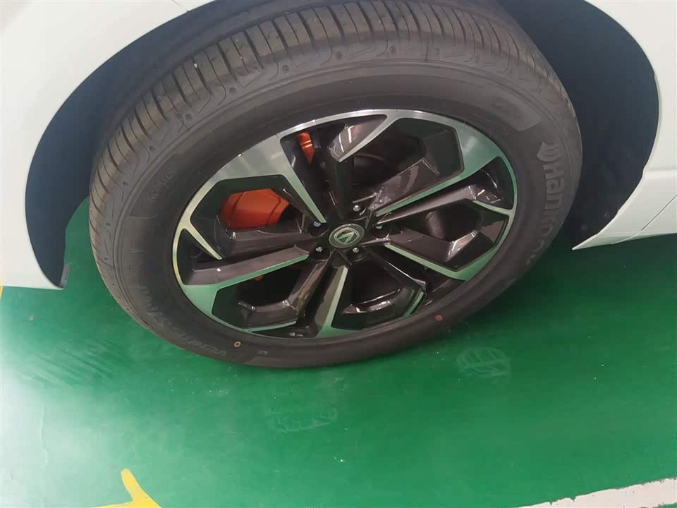 Changan UNI-K Smart iDD