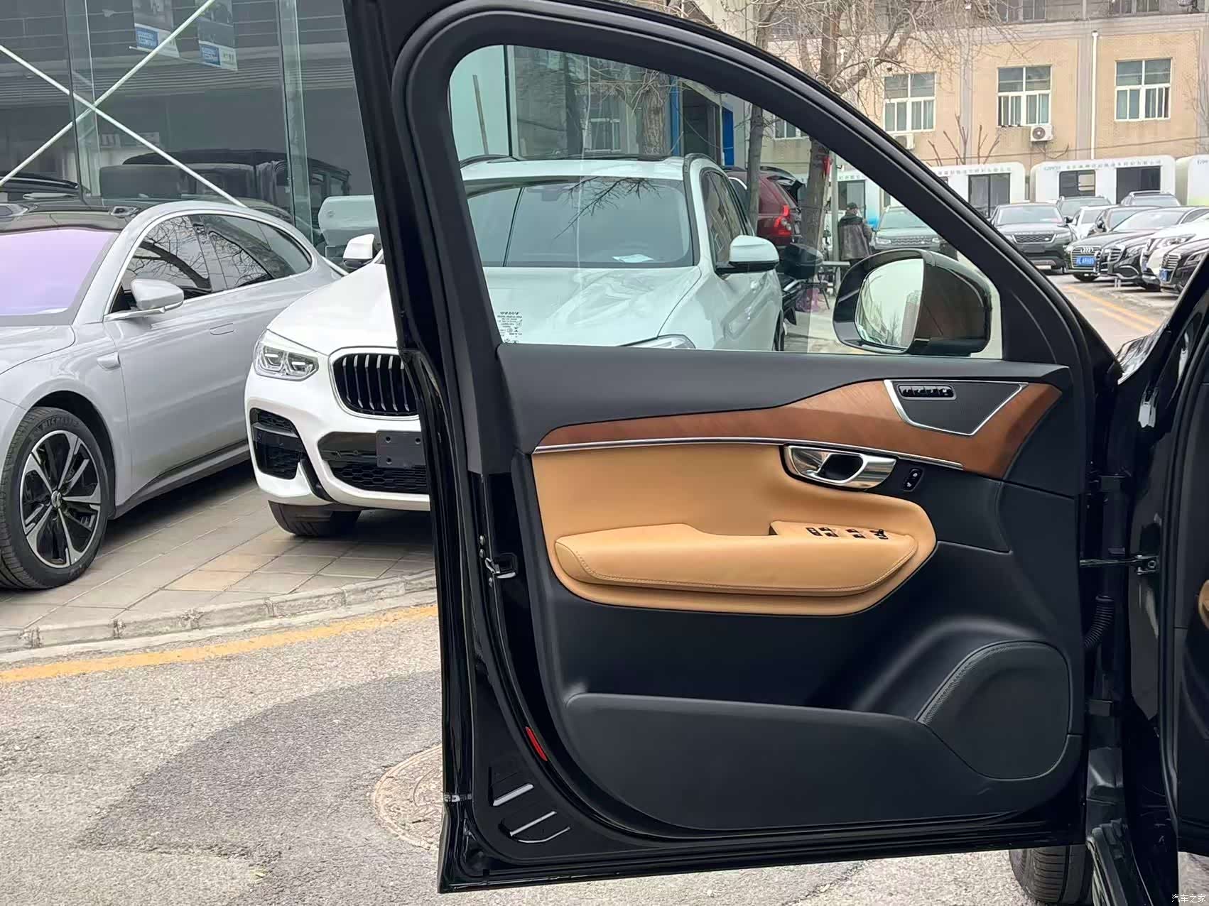Volvo XC90, 2017 10