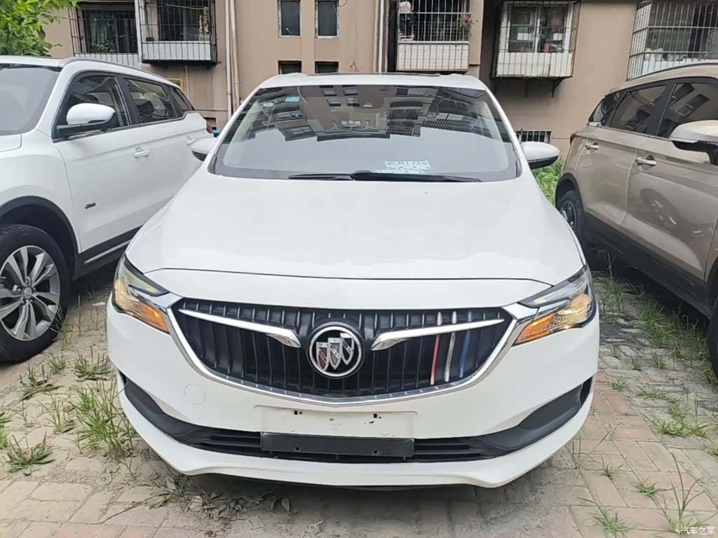 Buick GL6, 2018 3