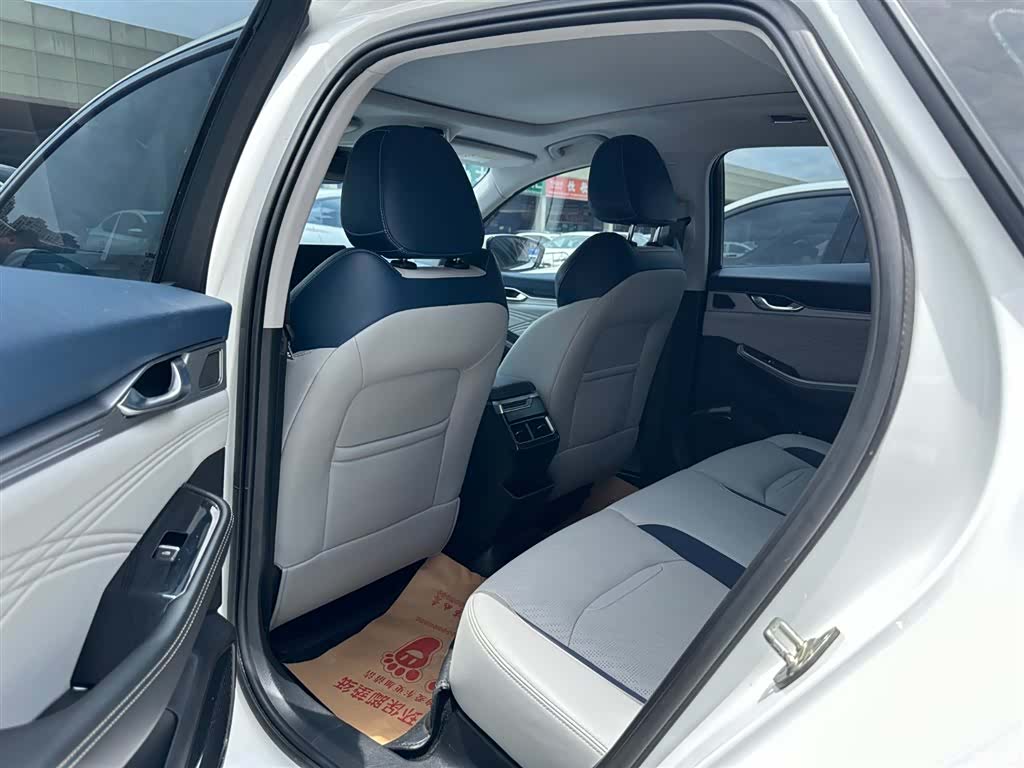 Geely Preface, 2023 11