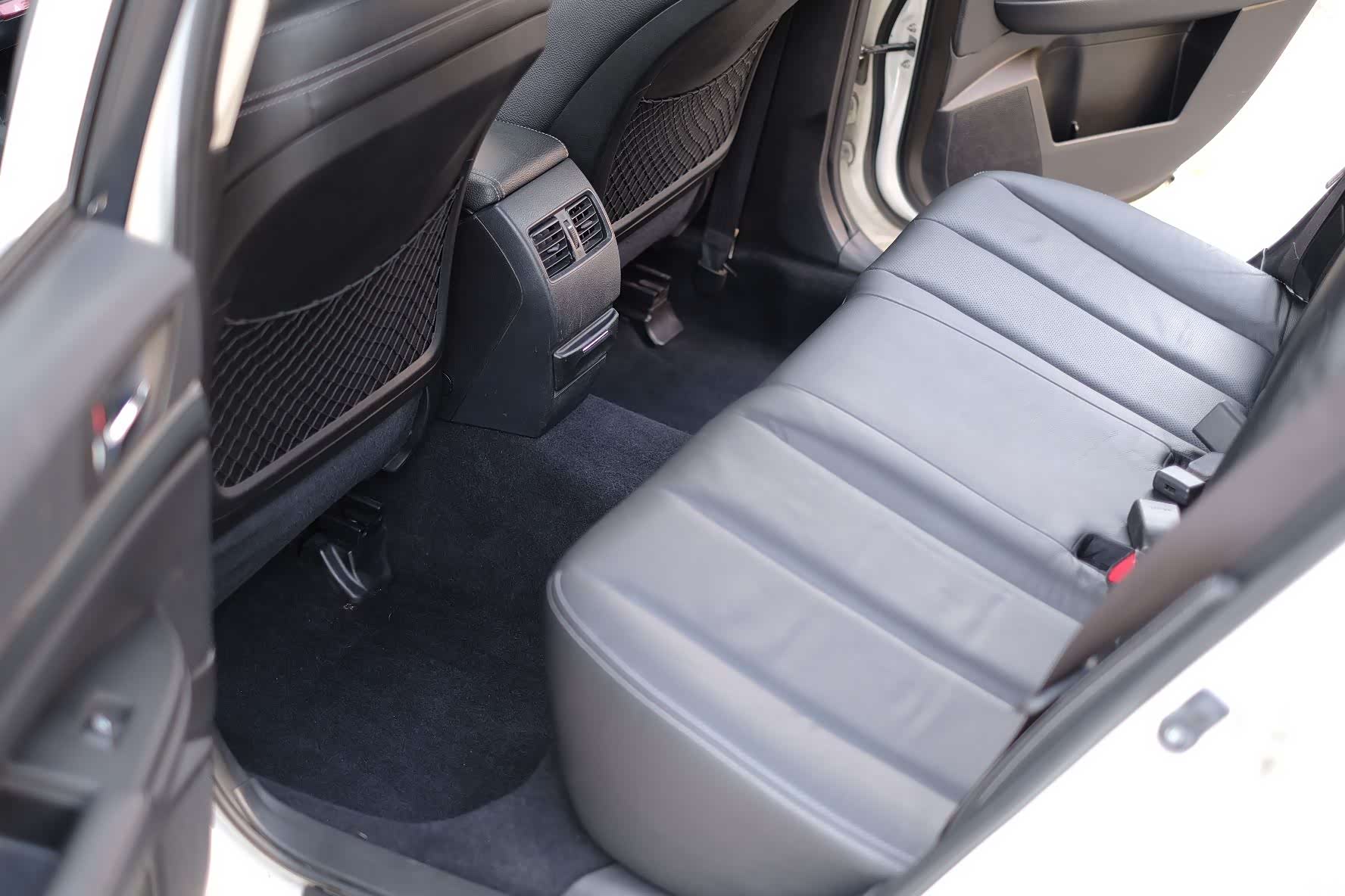 Subaru Outback, 2014 27