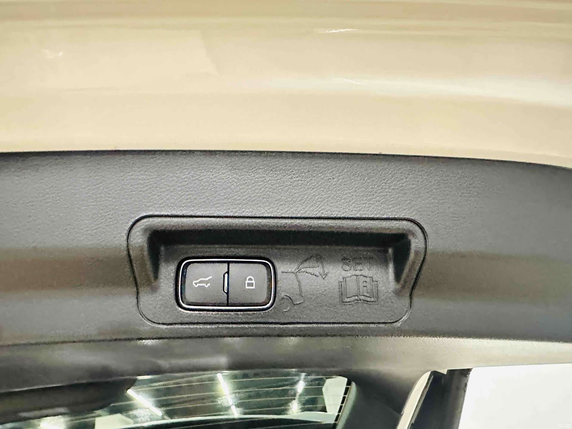 Ford Explorer, 2025 19