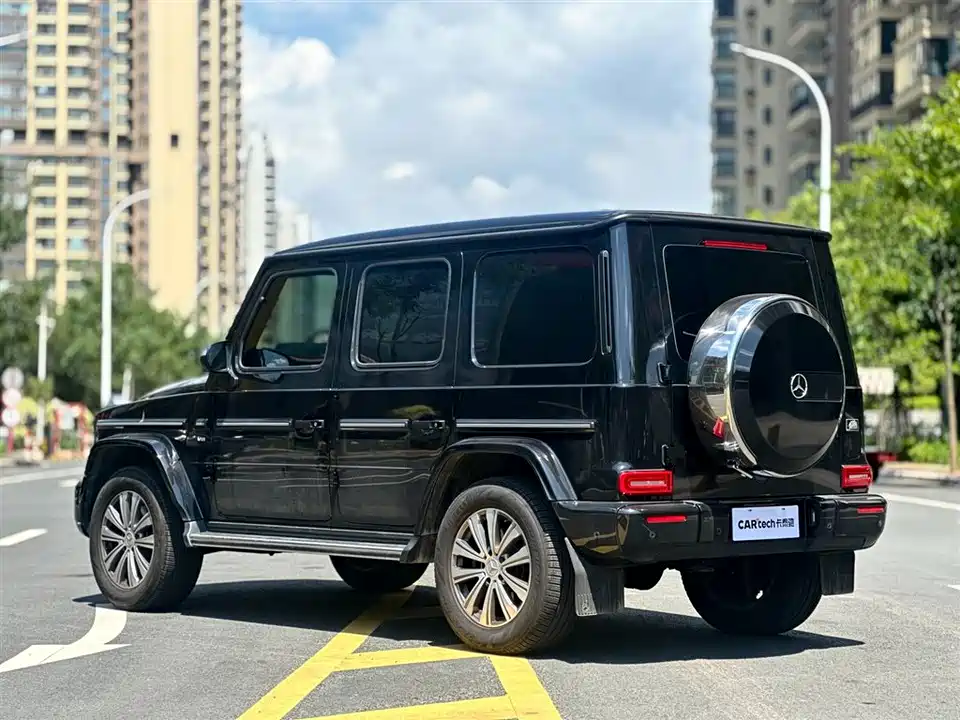 Mercedes-Benz G-class