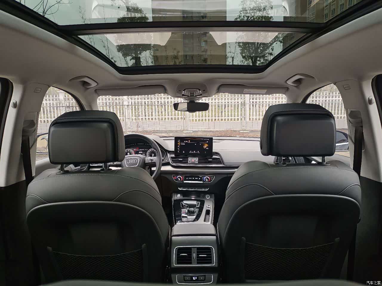 Audi Q5L, 2022 13