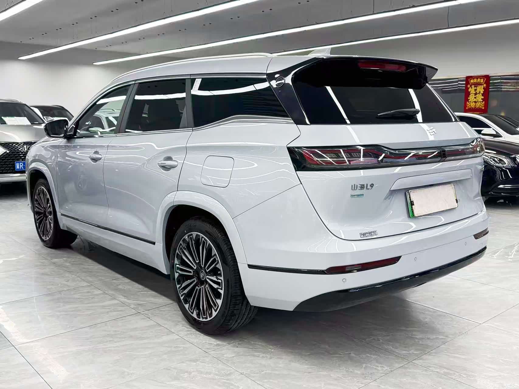 Jetour L9, 2025 4