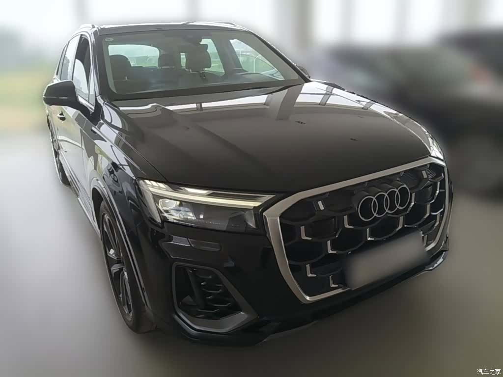 Audi Q7, 2025 7