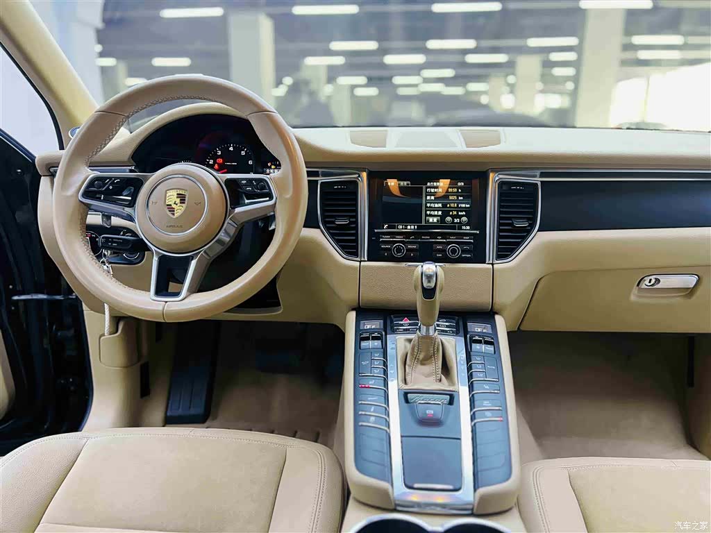 Porsche Macan, 2016 16