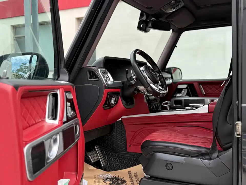 Mercedes-Benz G-class