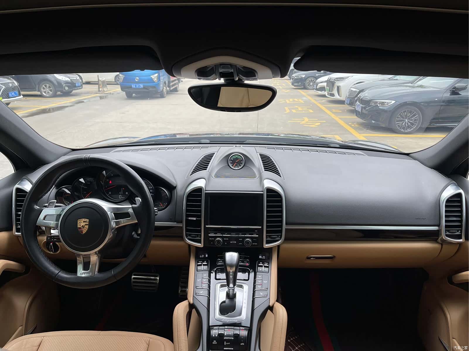 Porsche Cayenne, 2014 13
