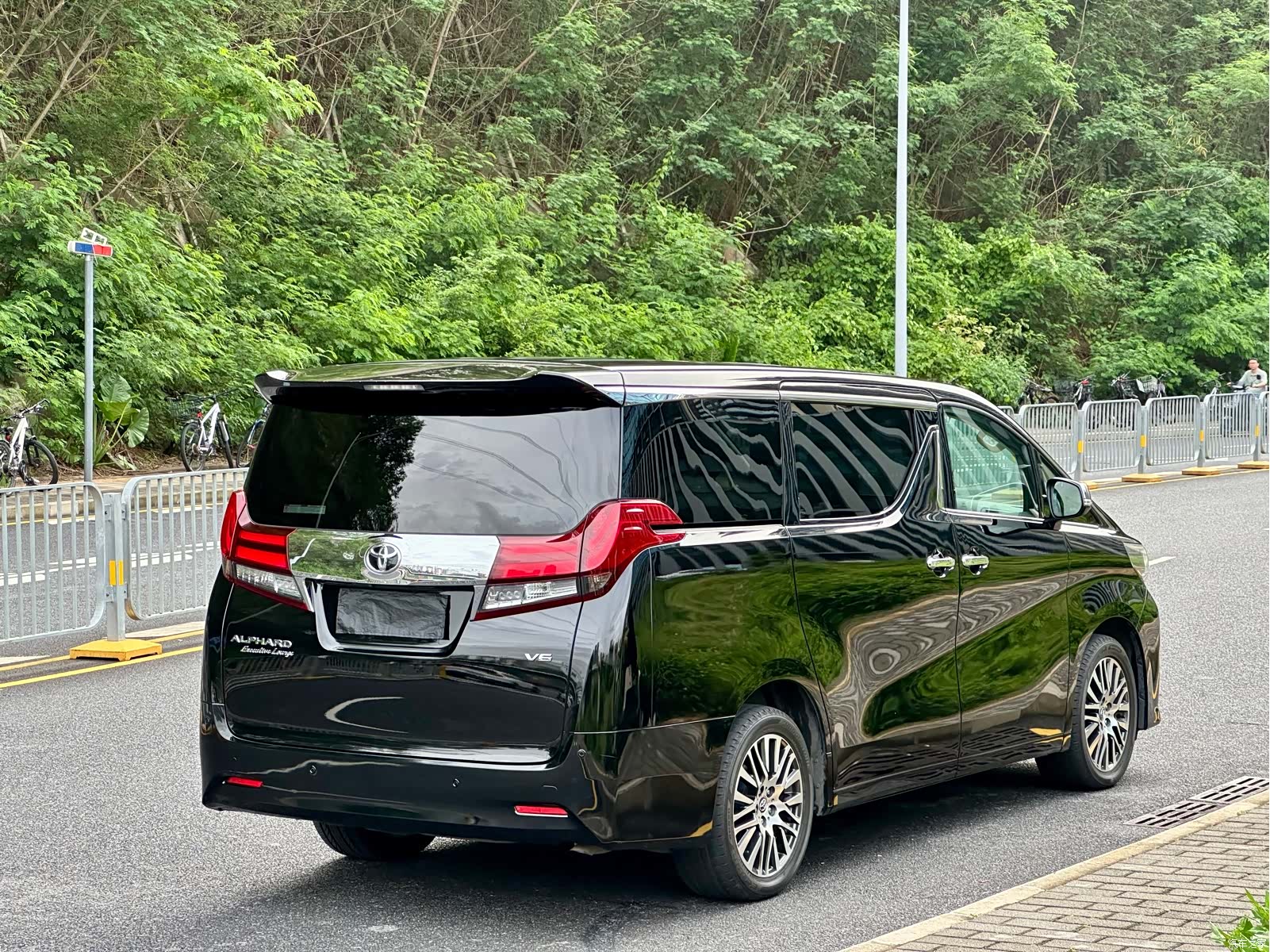 Toyota Alphard, 2018 19