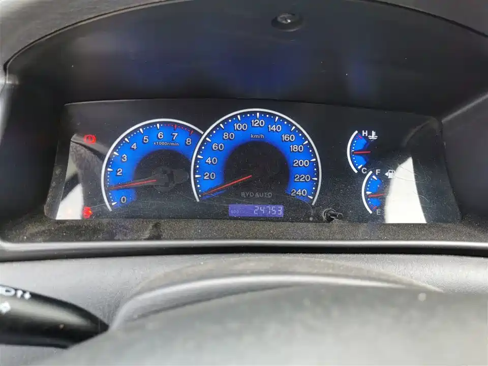 BYD F3