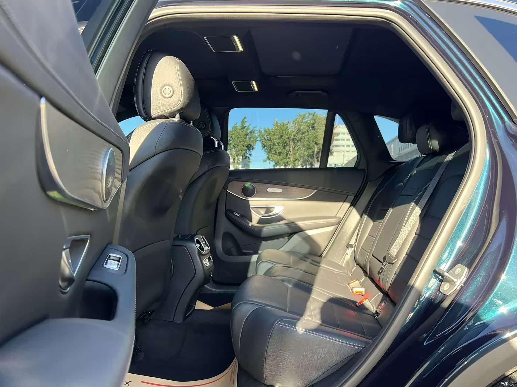 Mercedes-Benz GLC, 2023 14