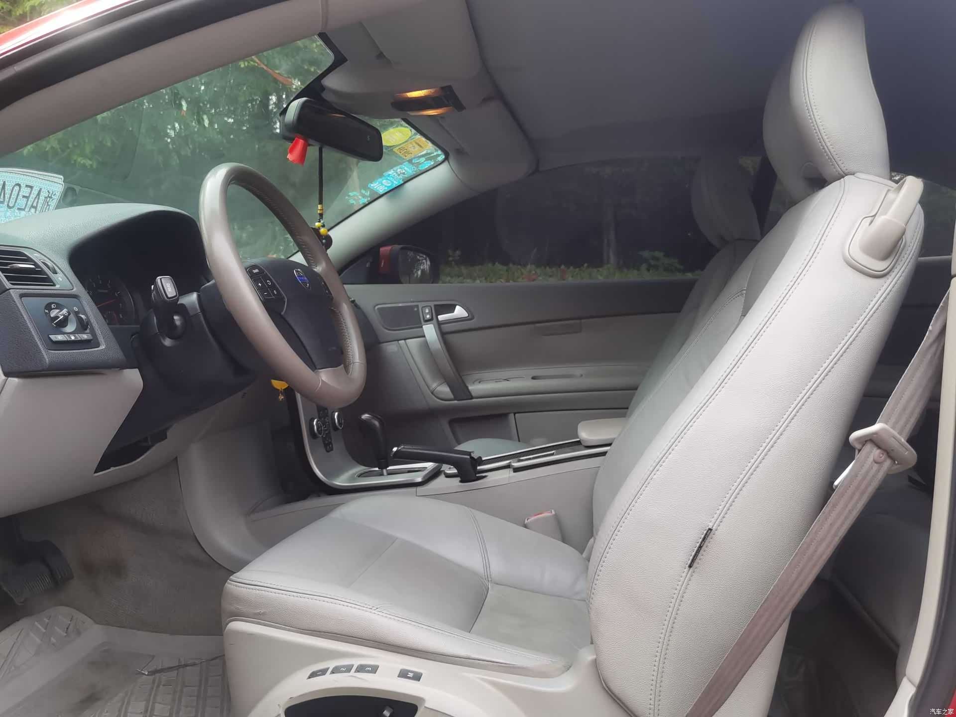 Volvo C70, 2009 8