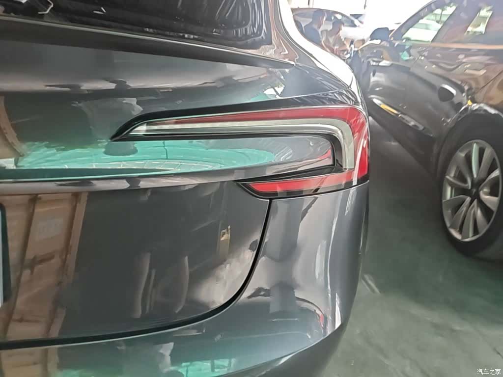 Tesla Model 3, 2024 8