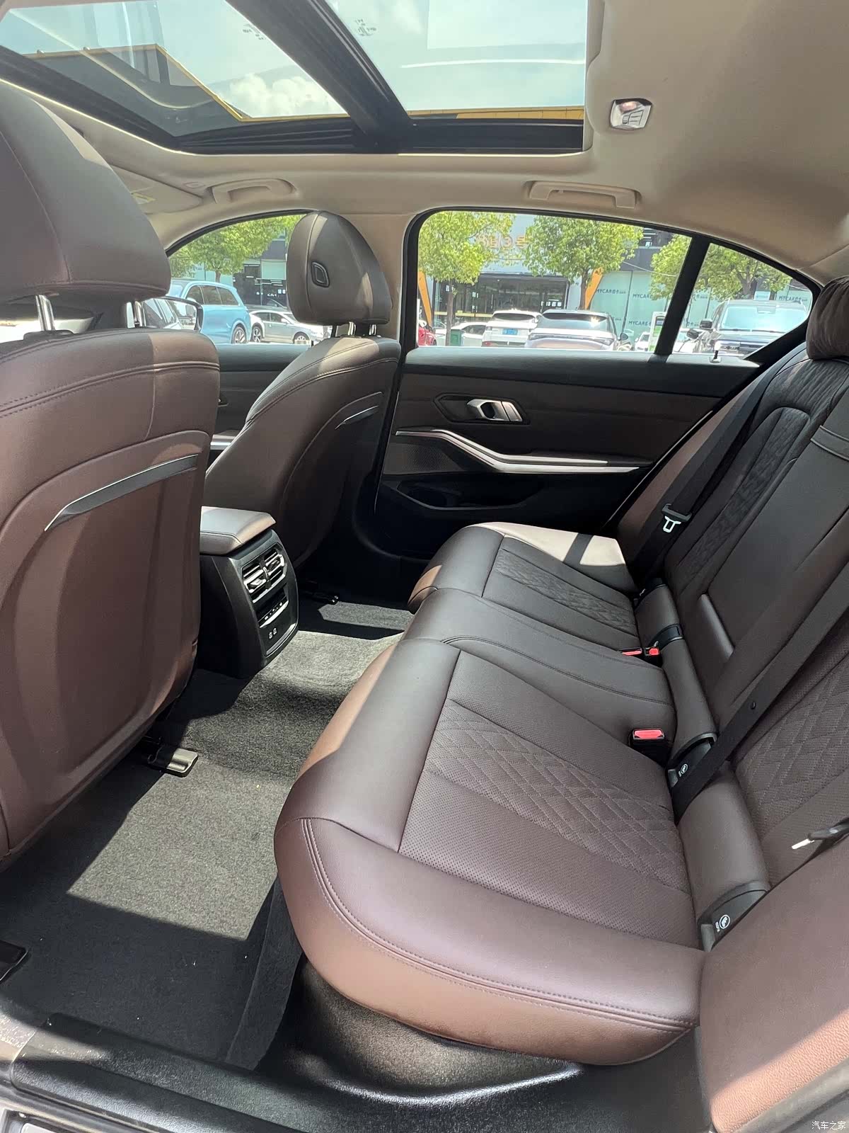 BMW i3, 2023 8