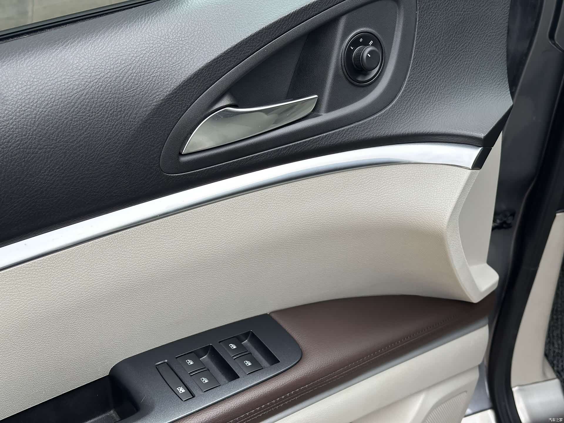 Buick GL8, 2022 9