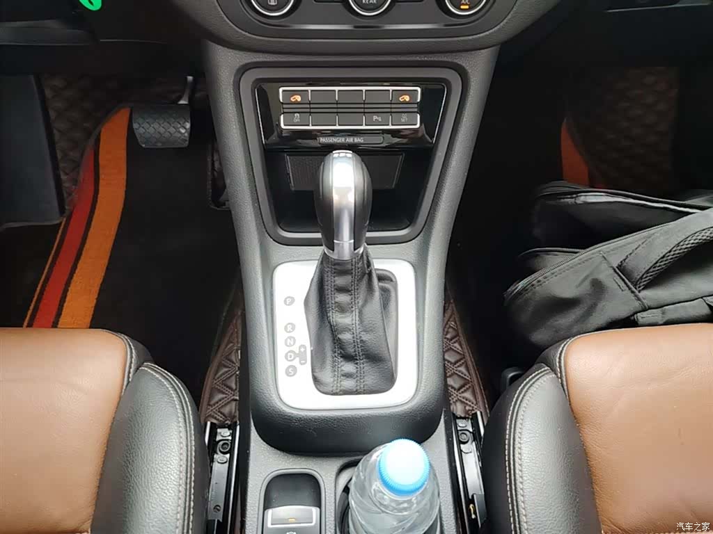 Volkswagen Xia, 2016 14