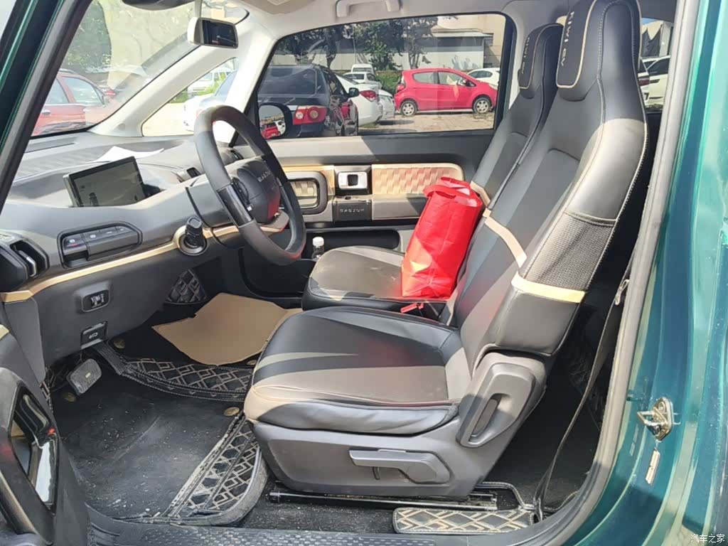 Wuling KiWi, 2022 11