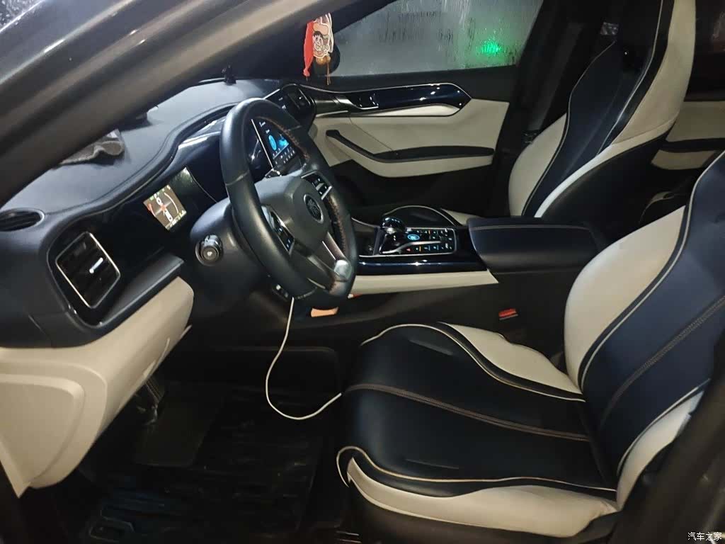 BYD Qin, 2022 12