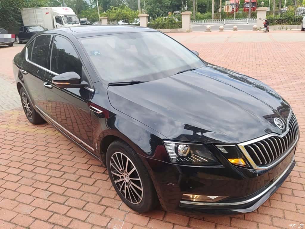 Skoda Octavia, 2018 4
