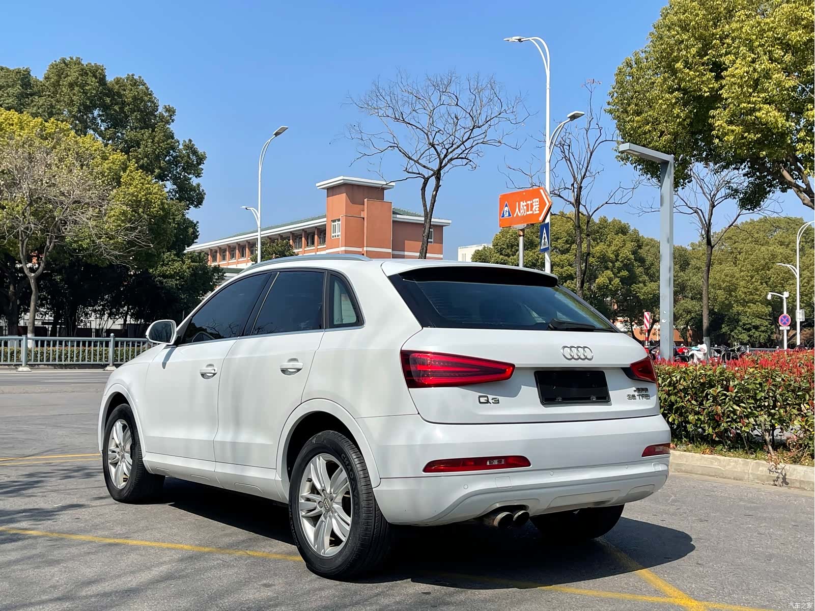 Audi Q3, 2014 6