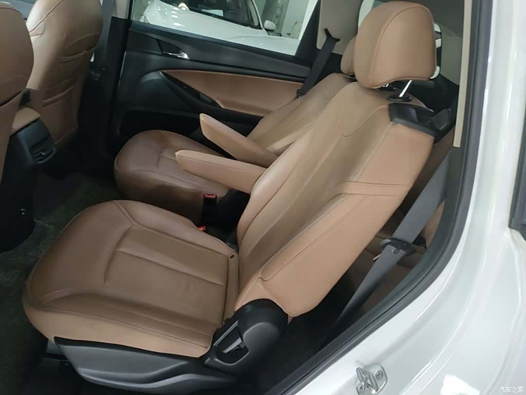 Buick GL6, 2021 17