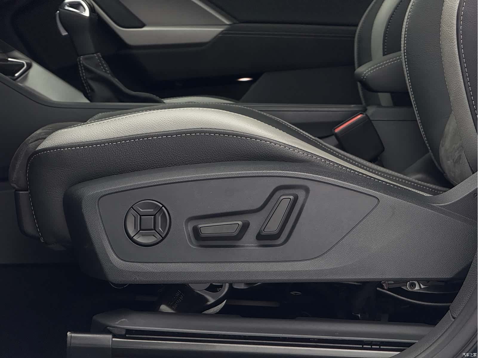 Audi Q3, 2022 22