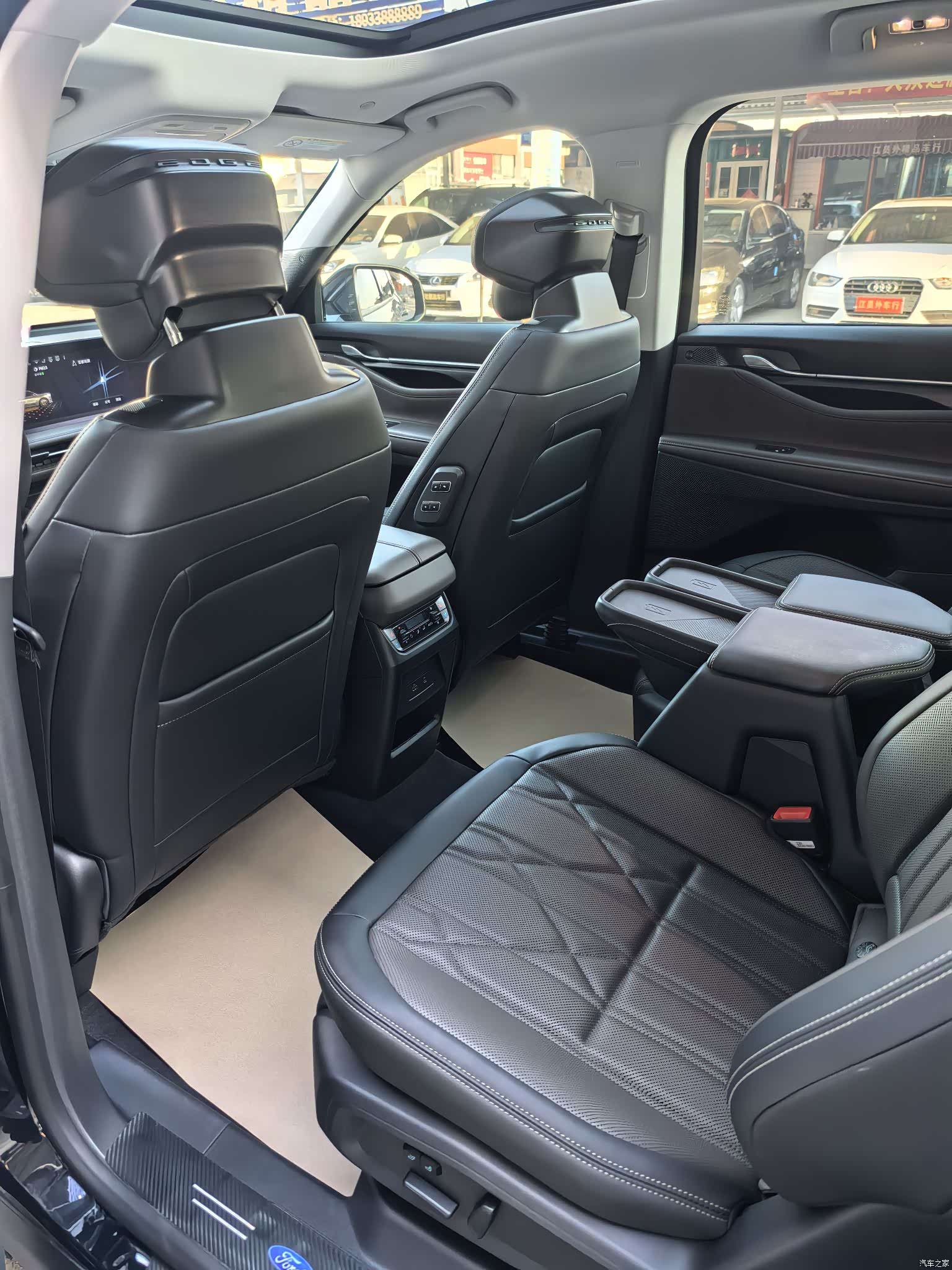 Ford Edge L, 2025 12