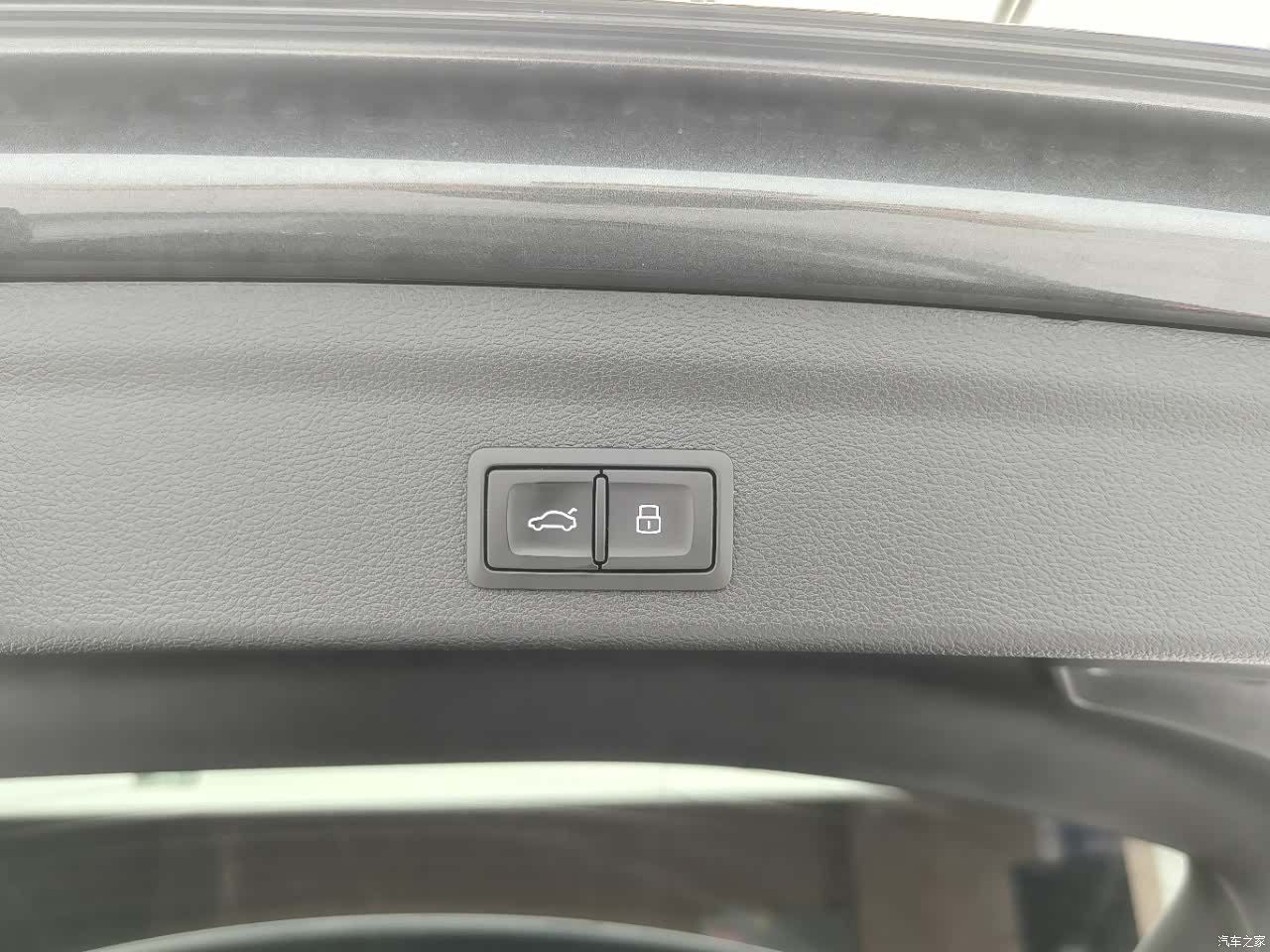 Audi Q3, 2022 12