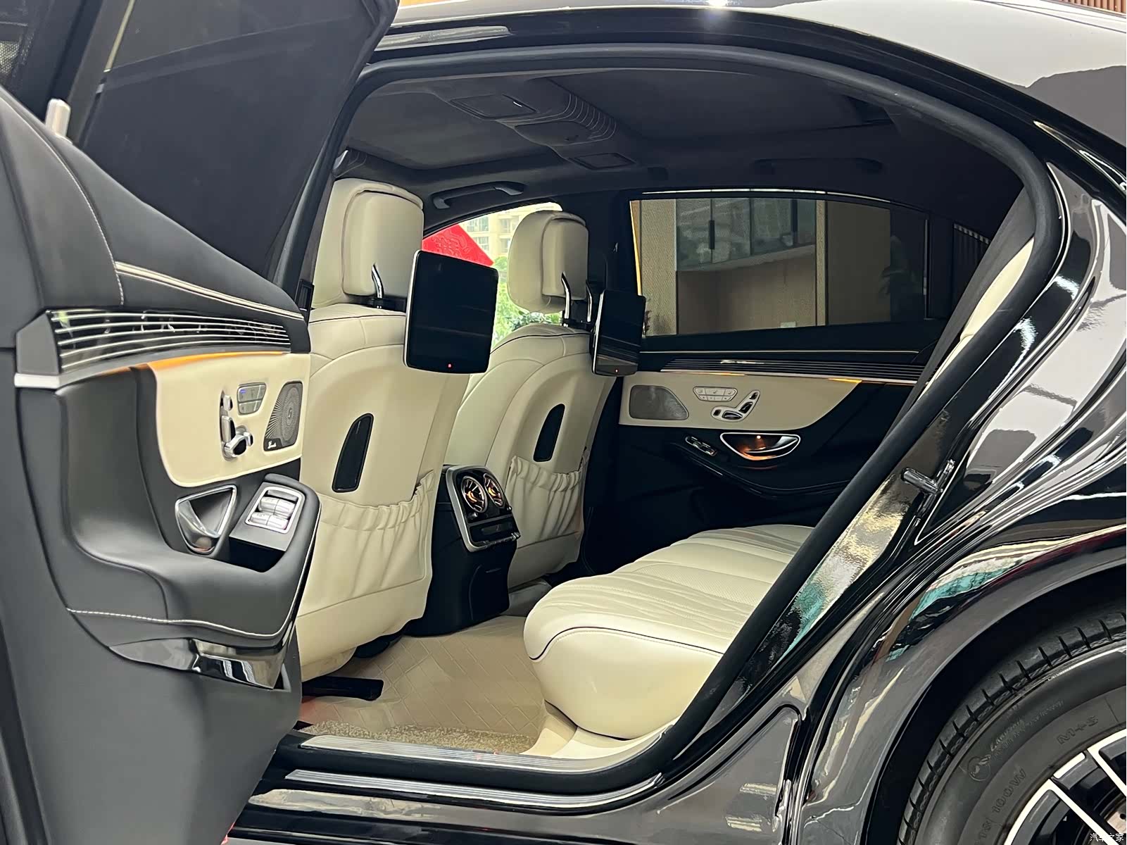 Mercedes-Benz S-Class, 2011 9