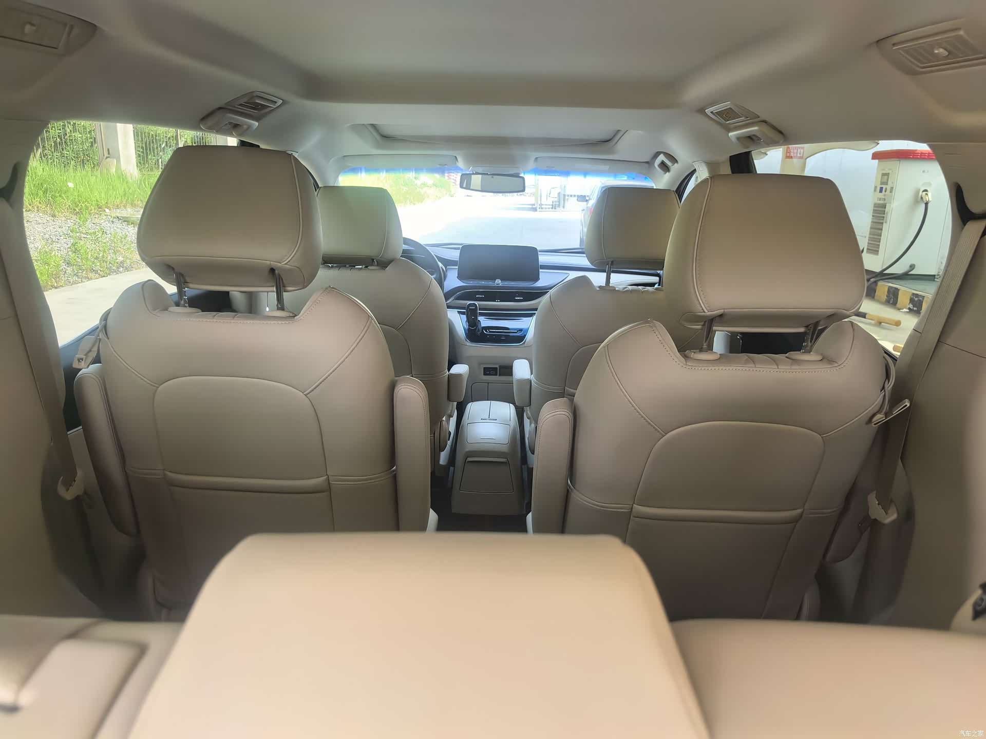 Buick GL8, 2023 28