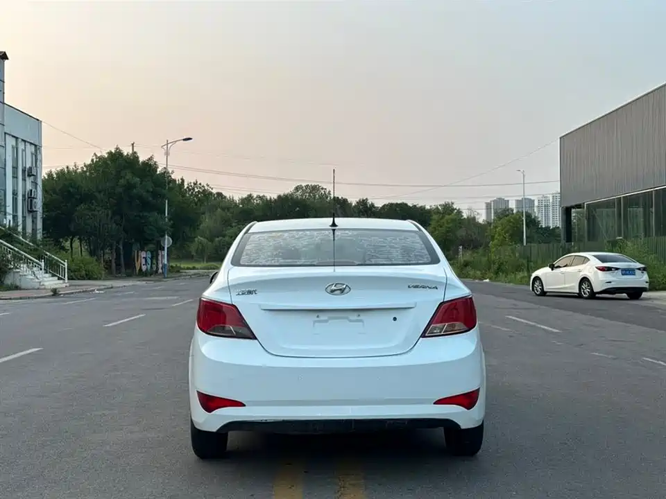 Hyundai Rena Hyundai Rena