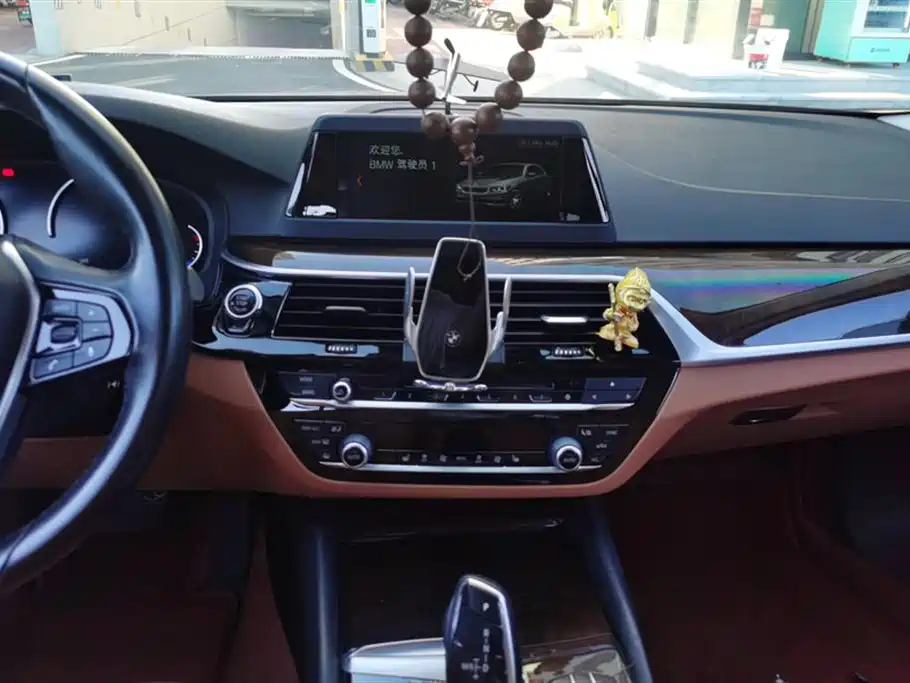 BMW 5 series BMW 5 series