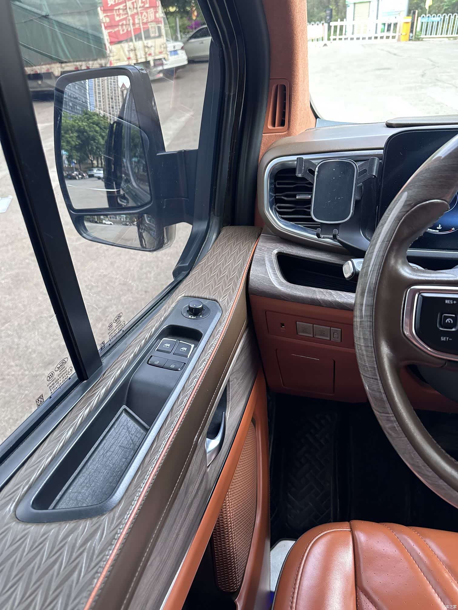 Ford Tourneo, 2023 18