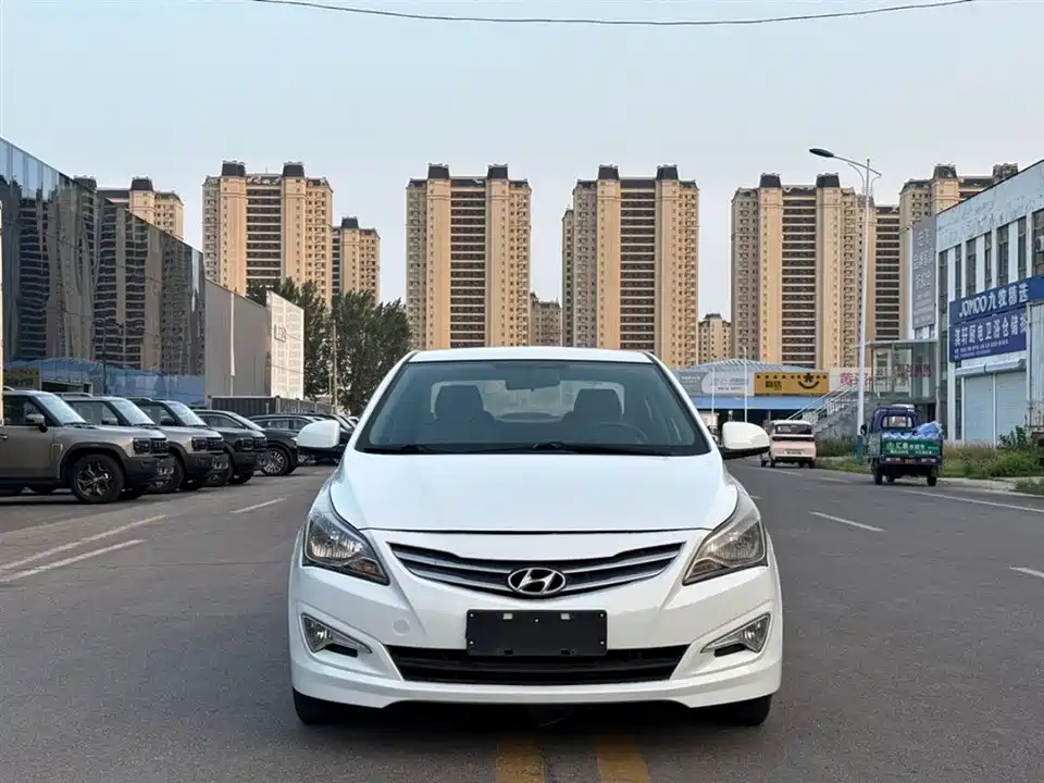 Hyundai Rena Hyundai Rena