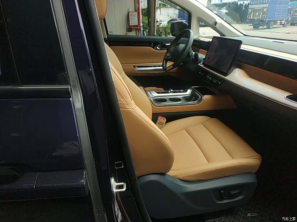 Trumpchi E8, 2024 25