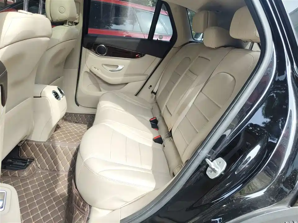 Mercedes-Benz GLC Mercedes-Benz GLC